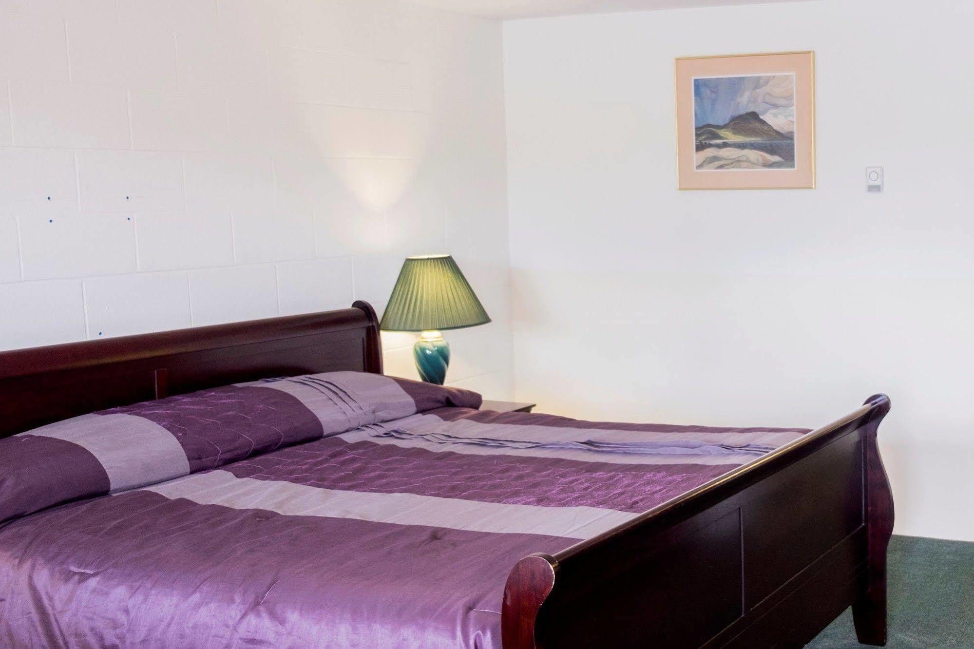 Prince Motel พรินซ์จอร์จ ภายนอก รูปภาพ